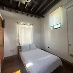 Olive House Semesterbostad