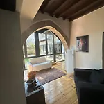 Holiday home Olive House