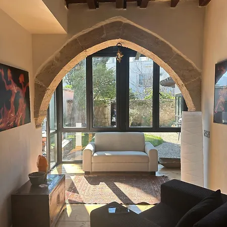 Olive House Kyrenia (Northern Cyprus)